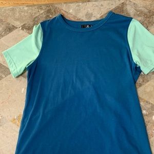 Ampersand Ave. s/s top- size M- EUC!